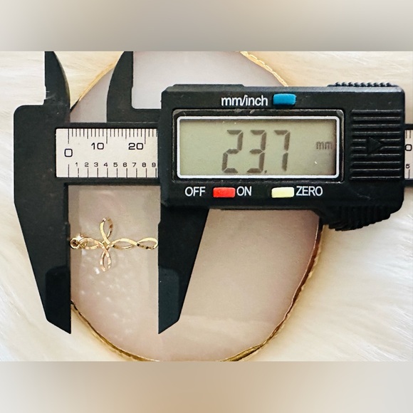 Cross Religious Pendant  💛 Real 18(18k) Karat Solid Gold Jewelry - Picture 8 of 10